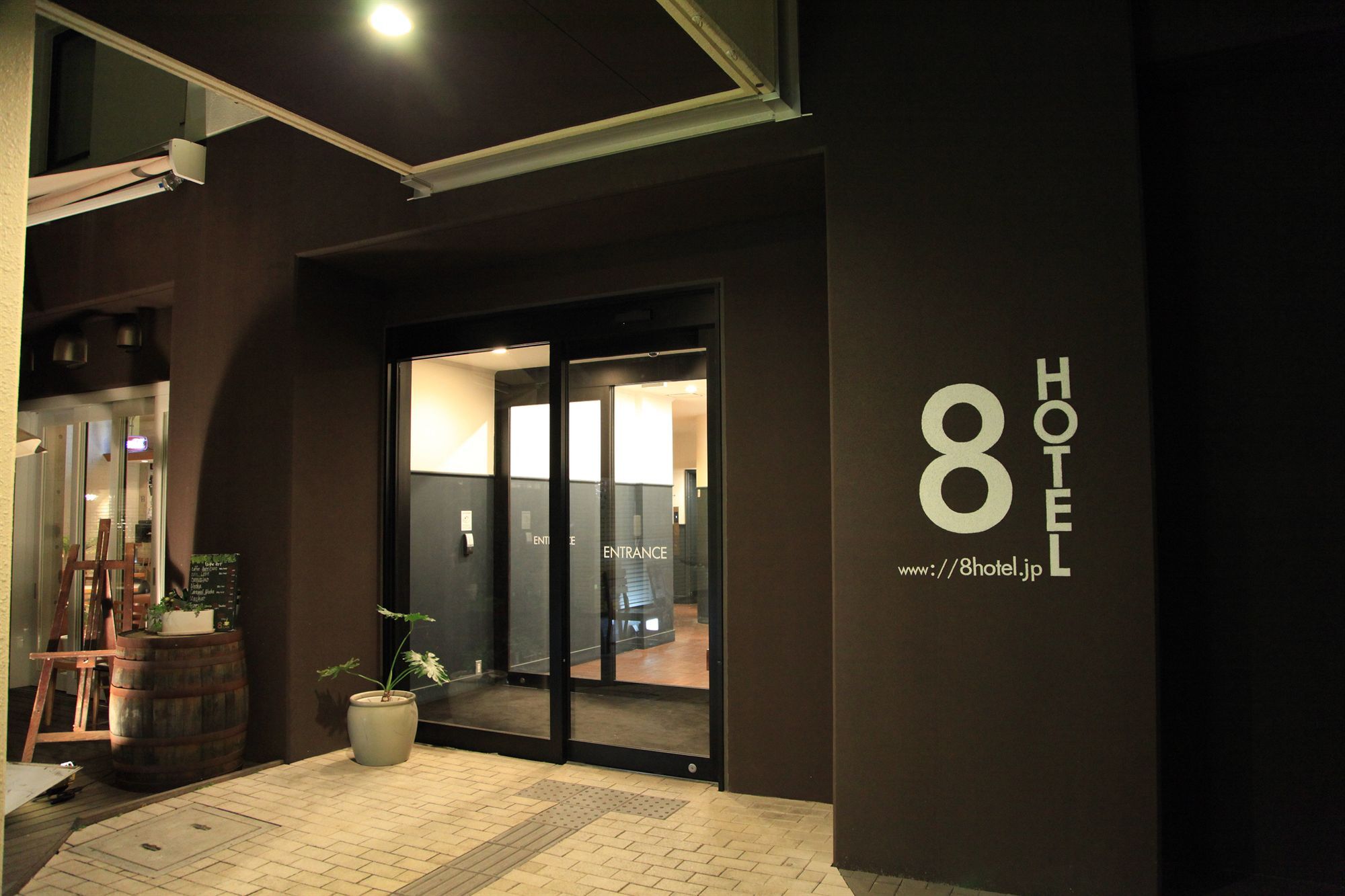 8 Hotel Shonan Fujisawa Exterior photo
